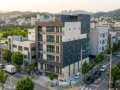 상업시설 건축 조감도 | 도심 중층건물 외관 3D 시각화